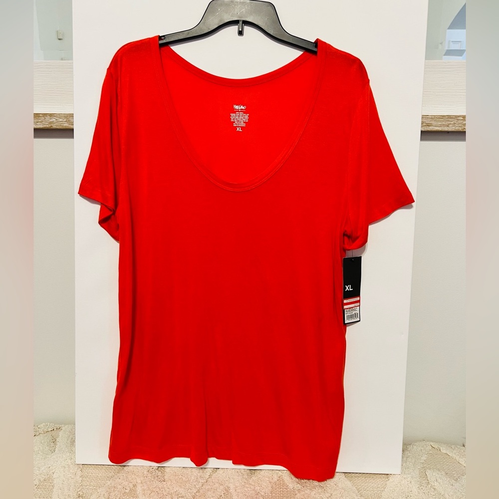 Women’s XL Short-sleeve Orange Shirt